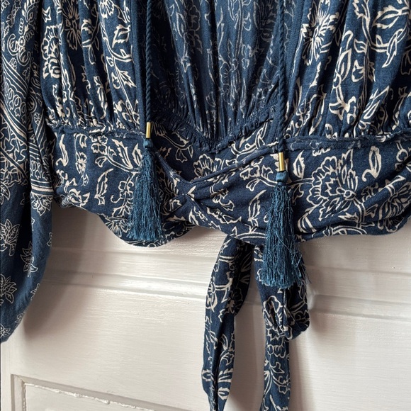 FREE PEOPLE WEEKEND WARRIOR BOHO BALLOON SLEEVE TOP - Picture 7 of 12